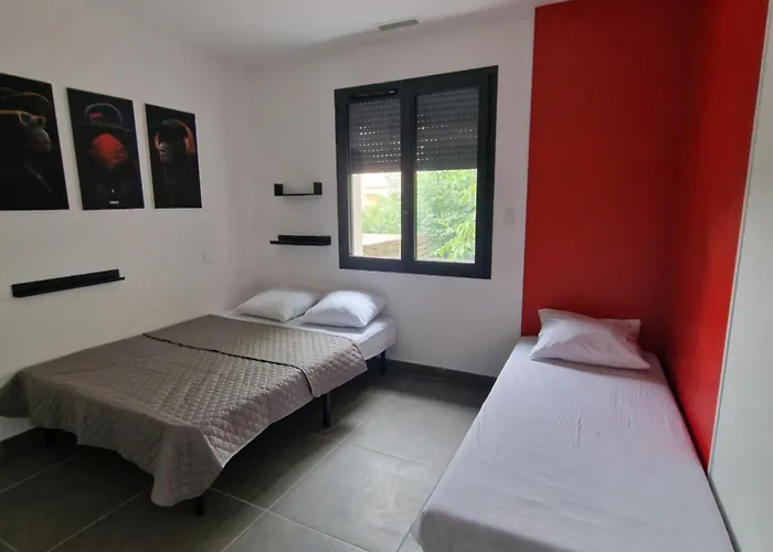 Villa En Provence - *